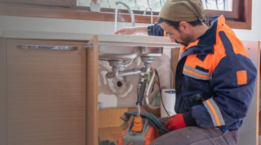 Local annual plumbing maintenance in Strong, AR